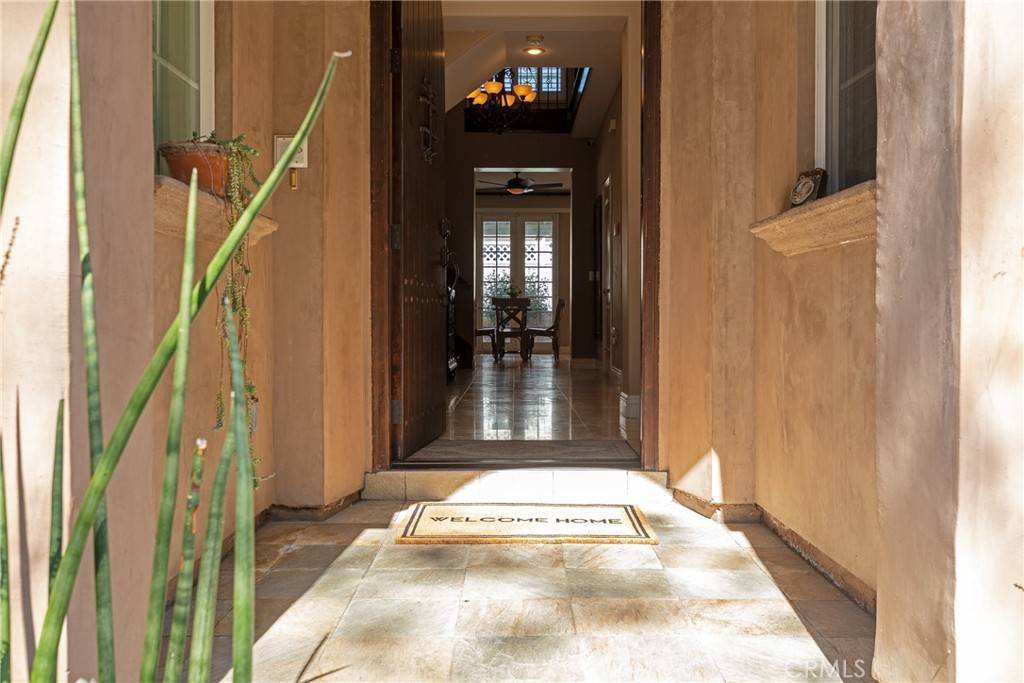 Fullerton, CA 92832,747 Oceanview DR