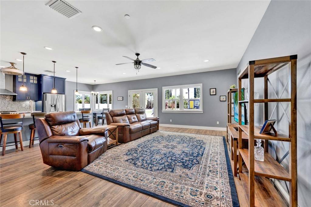 Corona, CA 92879,640 Ford ST
