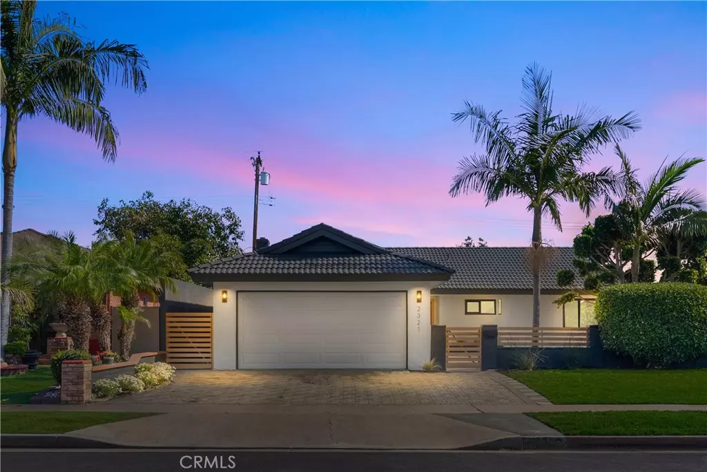 Santa Ana, CA 92704,2321 S Rene DR