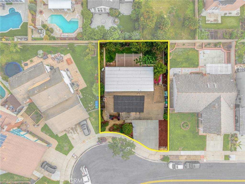 Irvine, CA 92604,5031 Bordeaux AVE