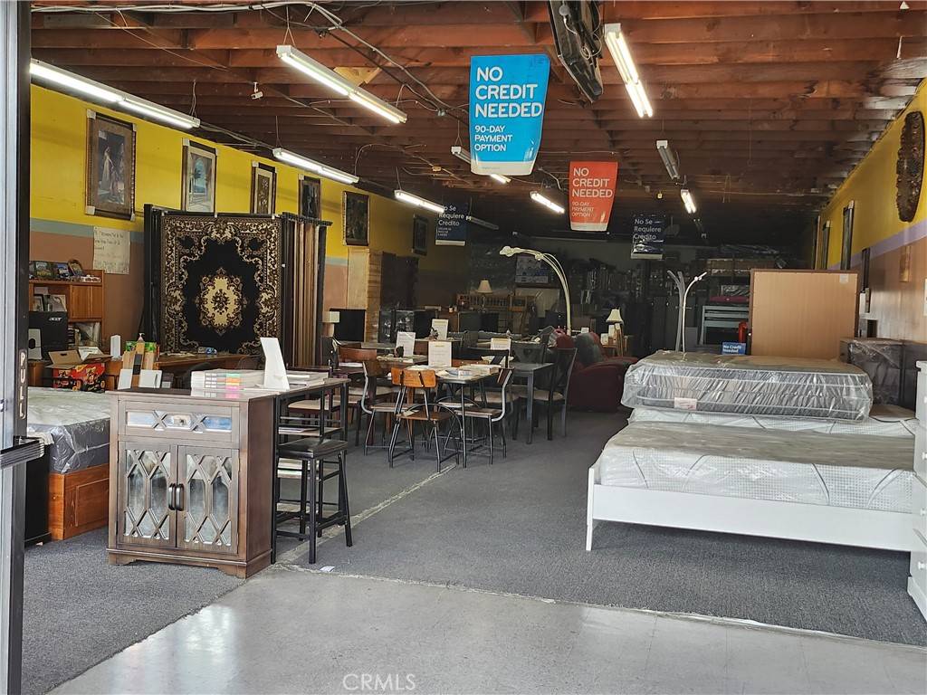 Los Angeles, CA 90059,2515 E 115th PL