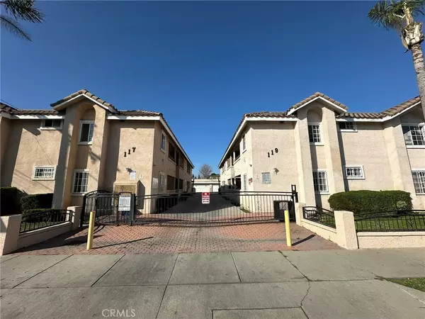 Compton, CA 90220,117 119 E Cypress ST