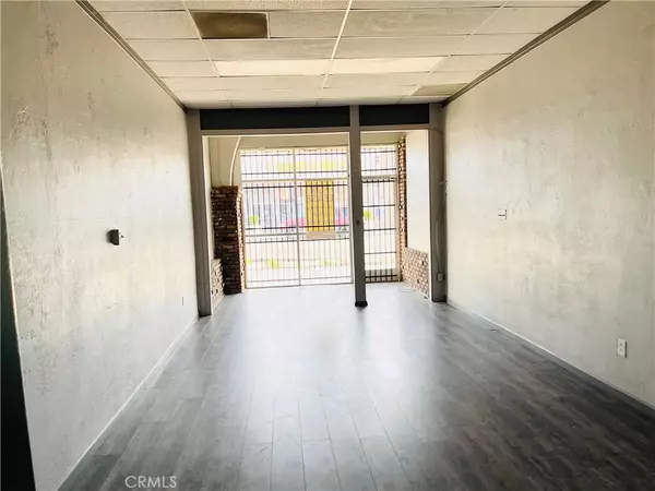 San Jacinto, CA 92583,123 E Main ST