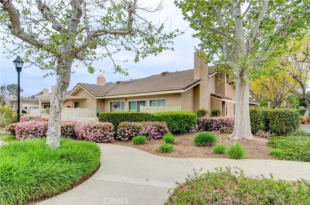 Yorba Linda, CA 92887,5250 Via Del Jinete