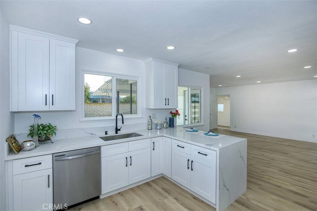 Long Beach, CA 90808,3518 Faust AVE