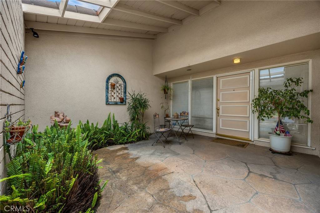 Placentia, CA 92870,1243 Brian ST