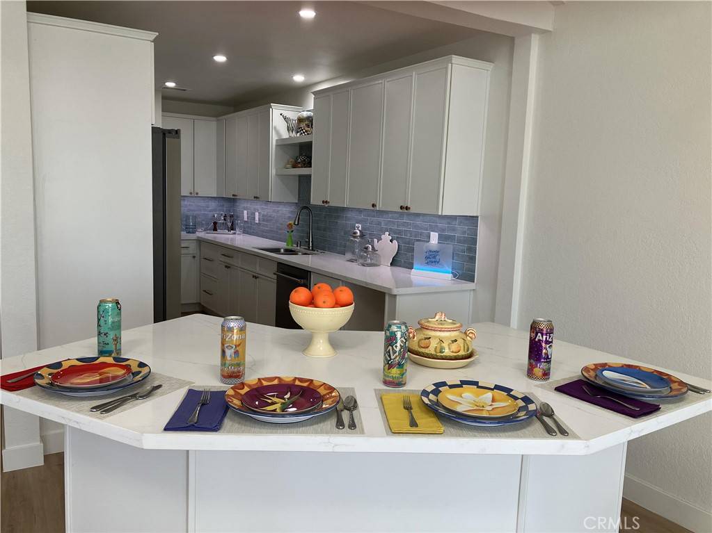 Long Beach, CA 90803,5331 E Ocean BLVD