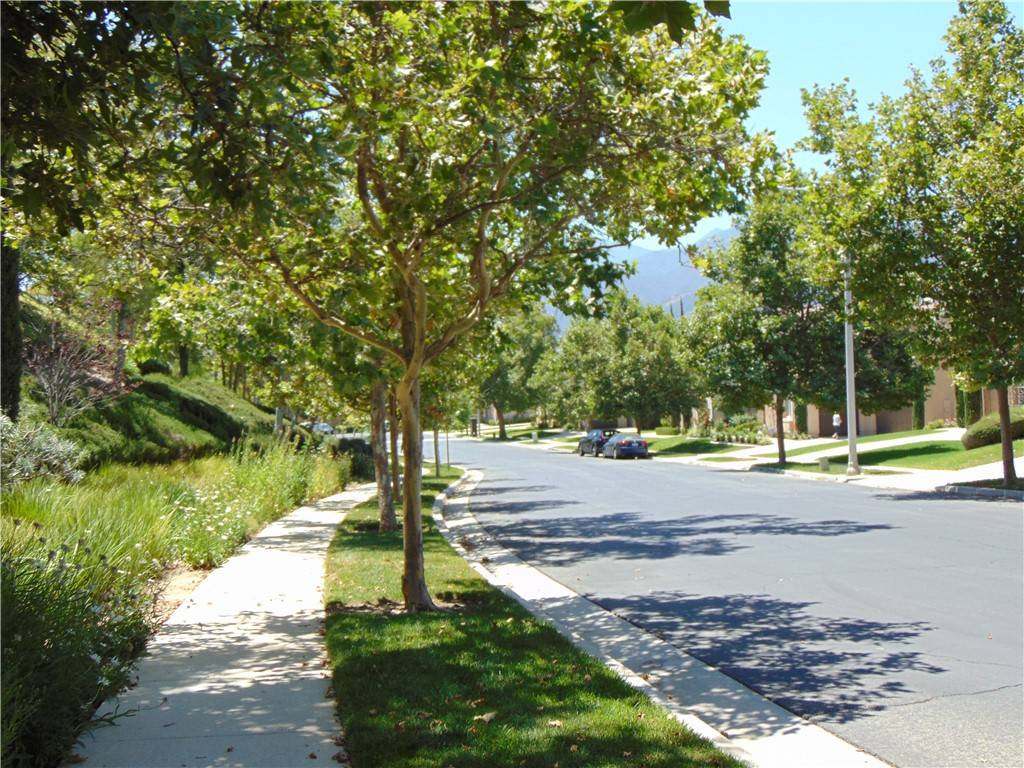 Corona, CA 92883,4332 Cantada DR