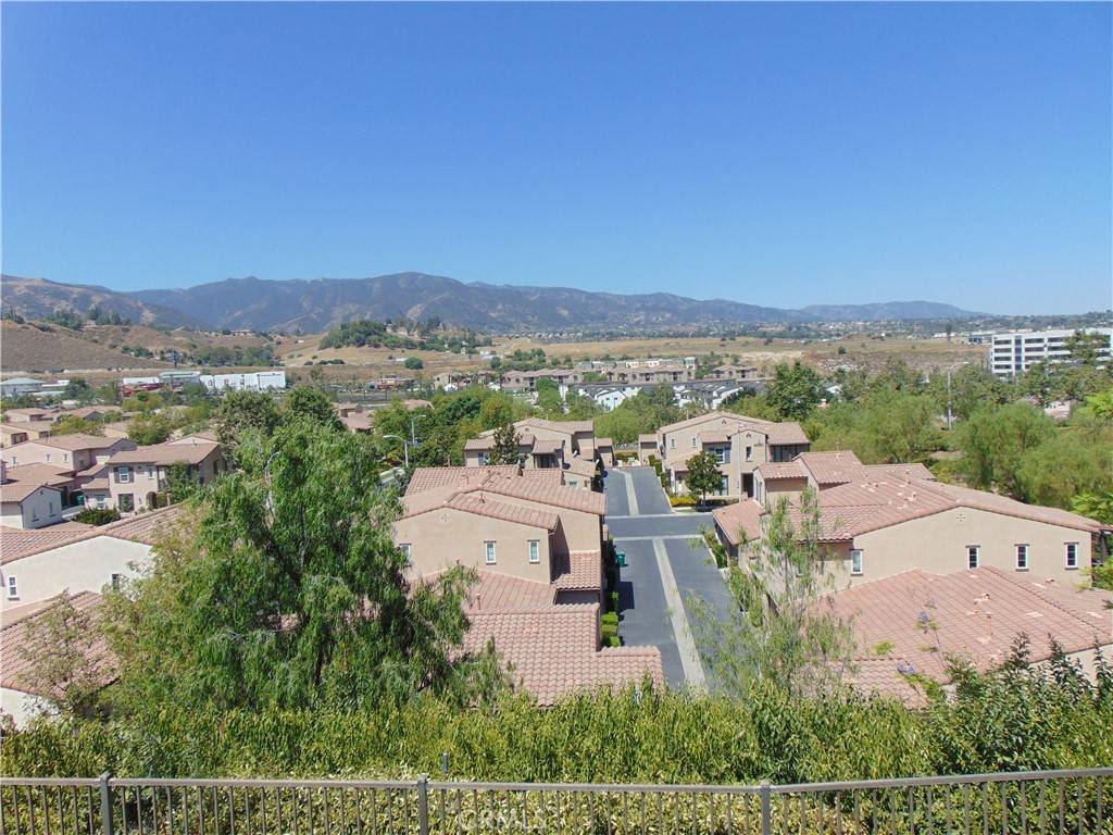 Corona, CA 92883,4332 Cantada DR