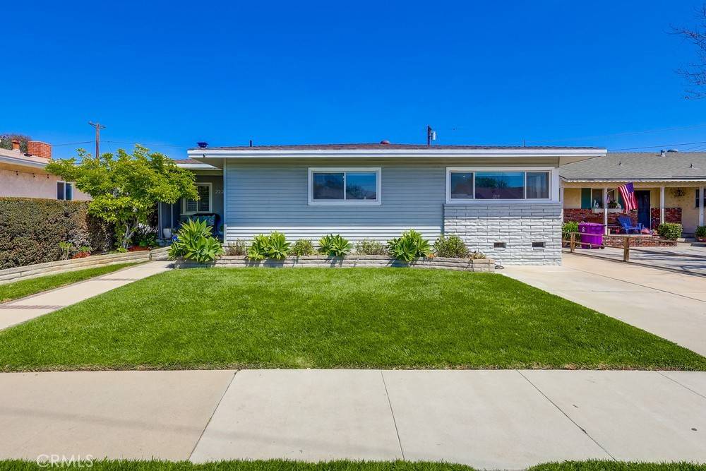 Long Beach, CA 90815,2224 Knoxville