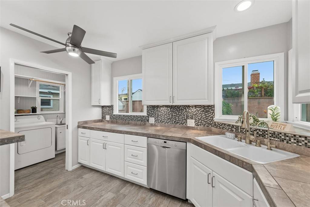 Torrance, CA 90504,18012 Falda AVE