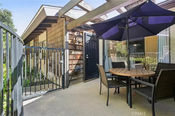 Long Beach, CA 90807,3661 Country Club DR #G