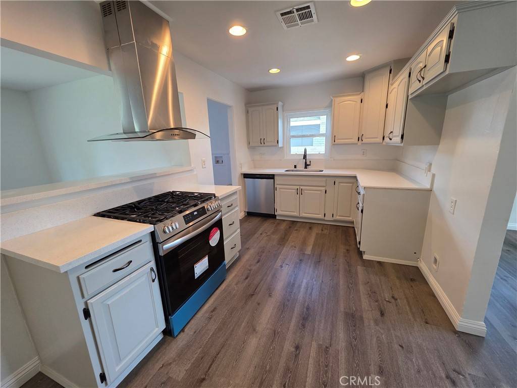 Riverside, CA 92504,5771 Benecia DR