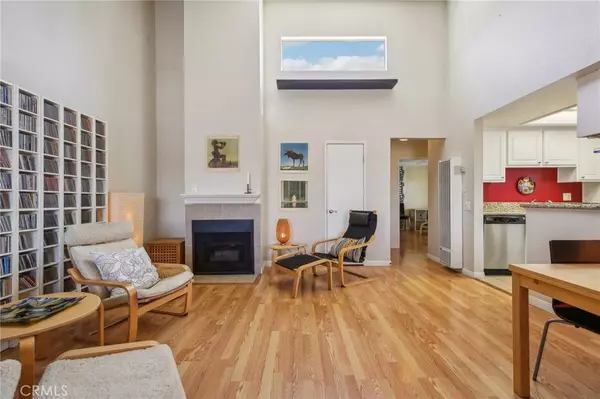 Long Beach, CA 90802,1515 E Appleton ST #301