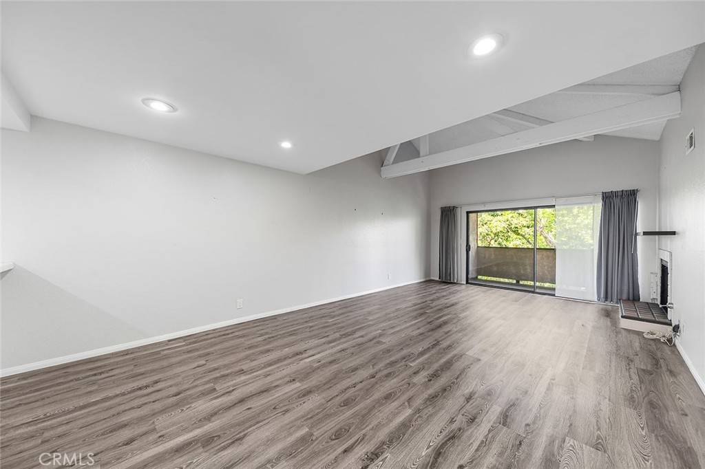 Long Beach, CA 90804,1110 Ohio AVE #303