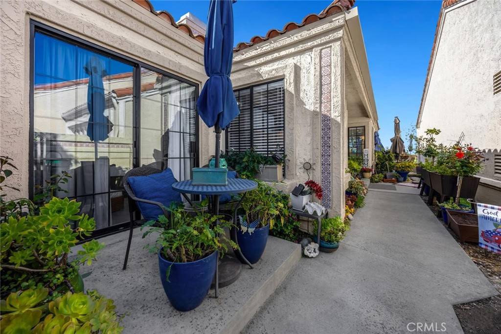 Mission Viejo, CA 92692,28255 Las Casas