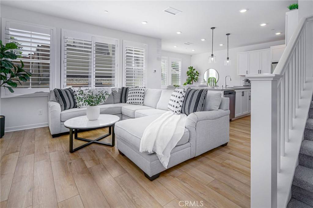 4058 SPRING HAVEN LN, Corona, CA 92883