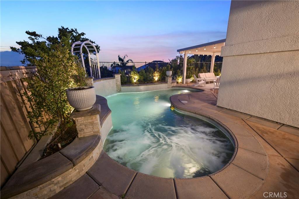 Orange, CA 92867,2442 N Hawksfield WAY