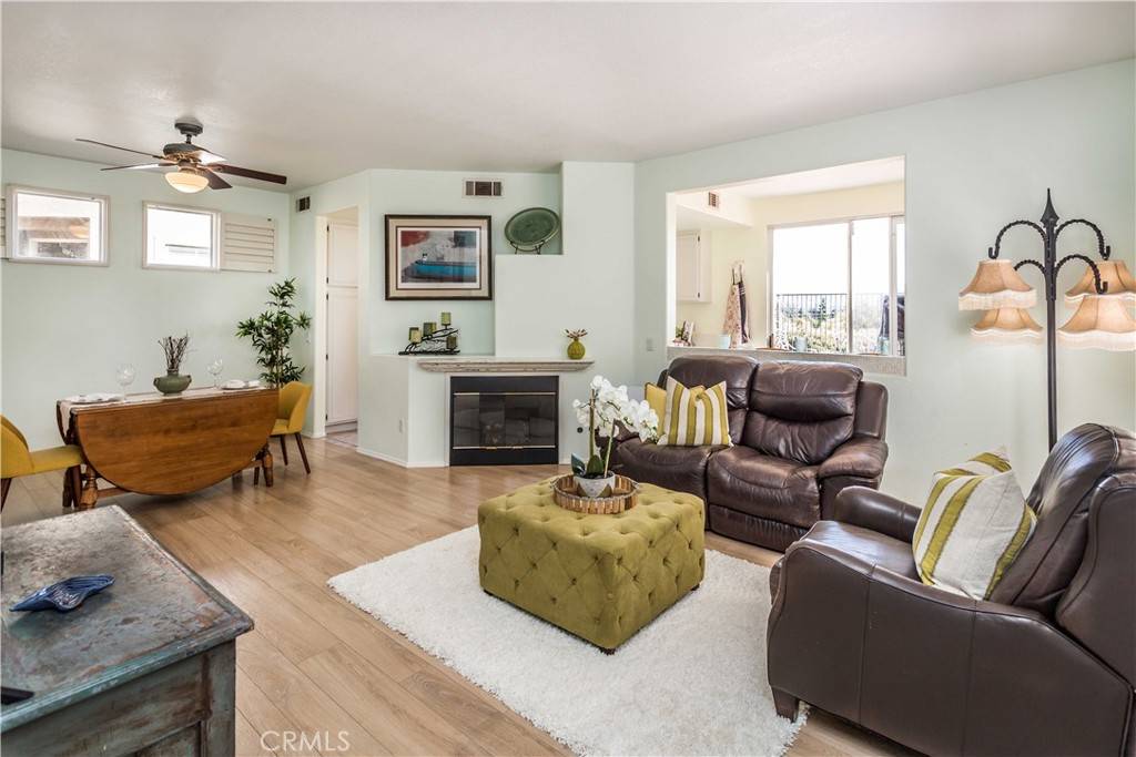 Placentia, CA 92870,1546 Hastings WAY