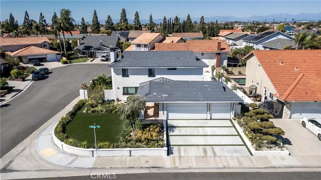 Fountain Valley, CA 92708,9795 Mistletoe AVE