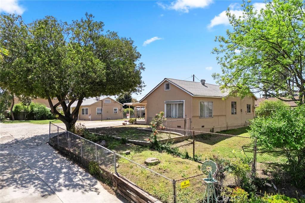 La Habra, CA 90631,414 W Olive AVE