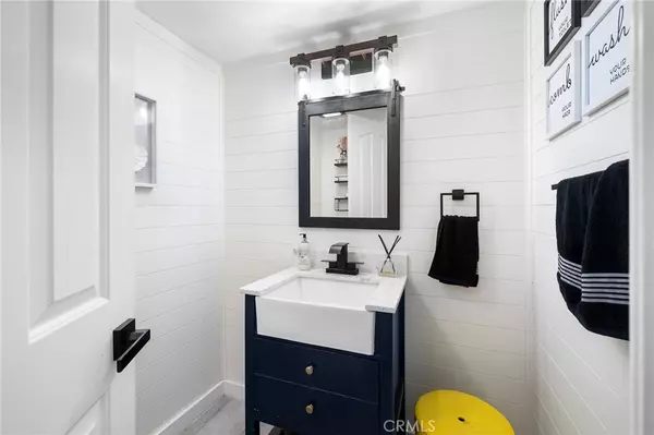 Corona, CA 92882,1212 Goldenview DR