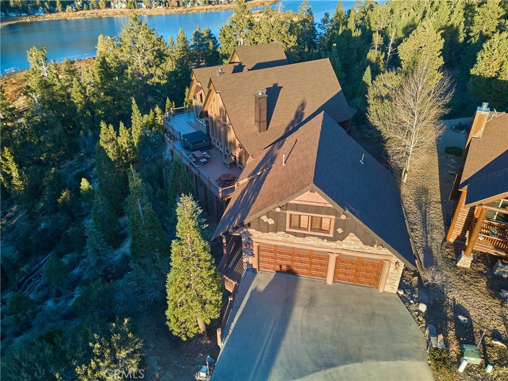 Big Bear Lake, CA 92315,477 Windsong PL