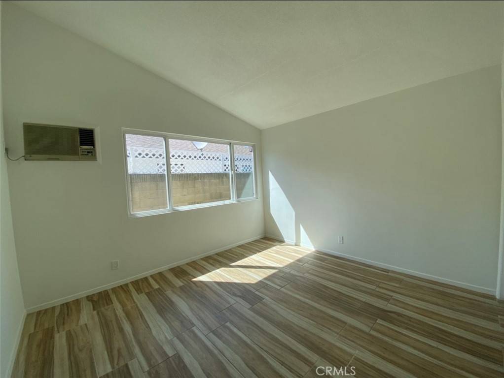 Los Alamitos, CA 90720,11422 Harrisburg RD