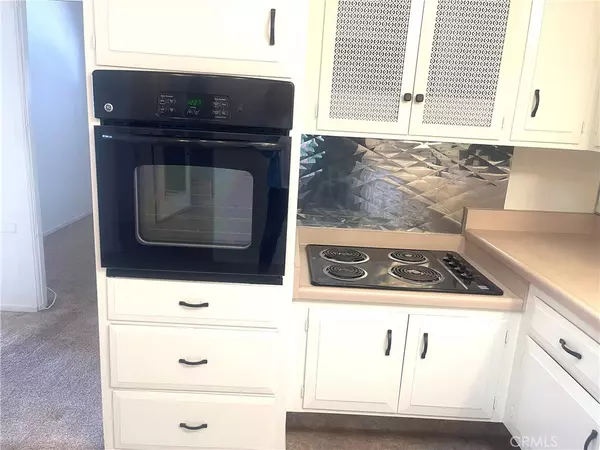 Seal Beach, CA 90740,1660 Monterey RD #2 9F