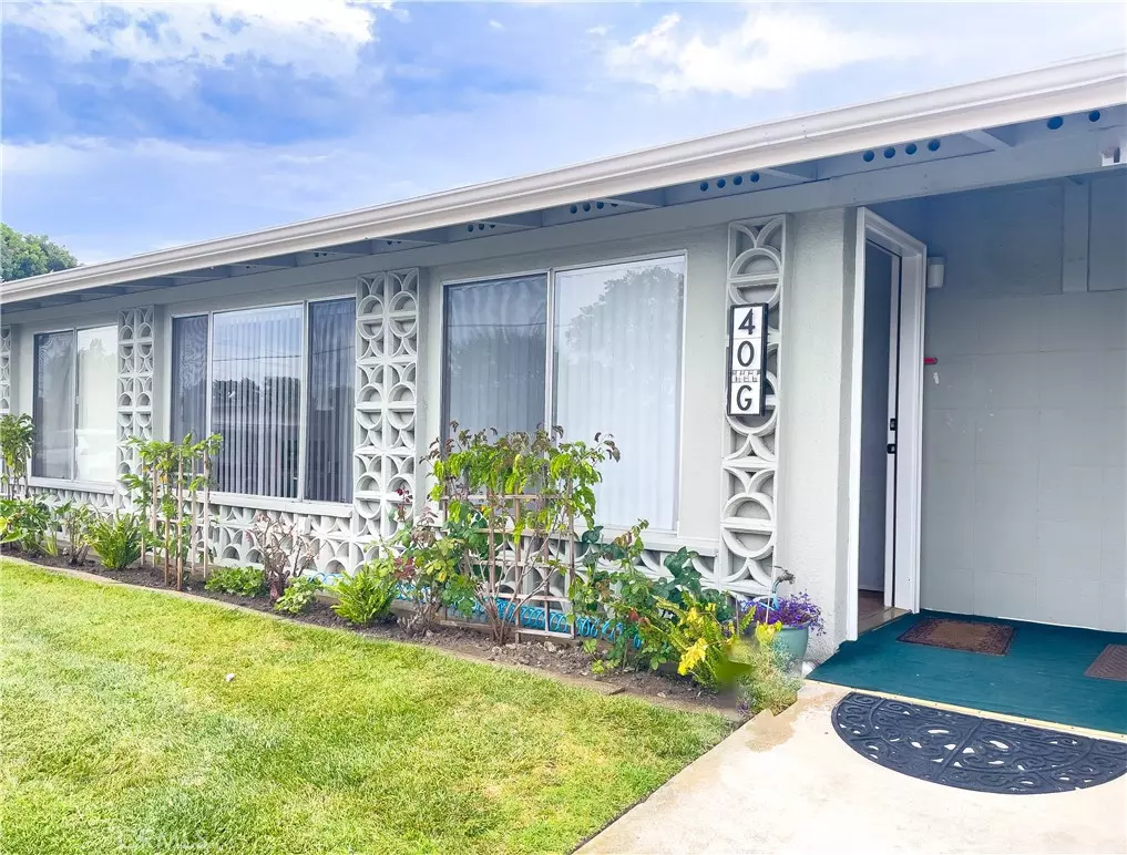 Seal Beach, CA 90740,1710 Interlachen RD #40G