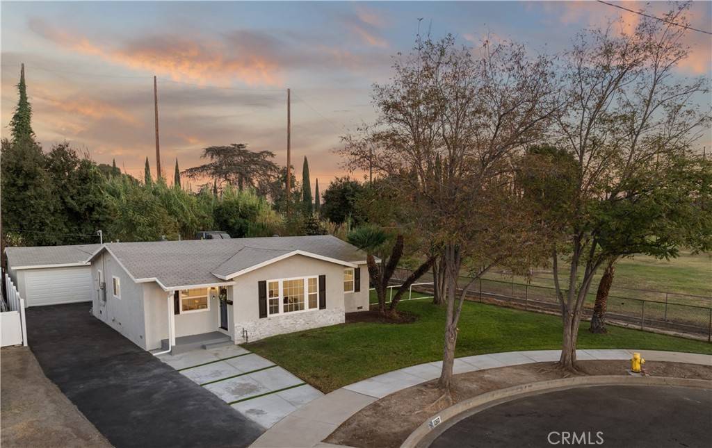 Glendora, CA 91740,1260 S Pennsylvania