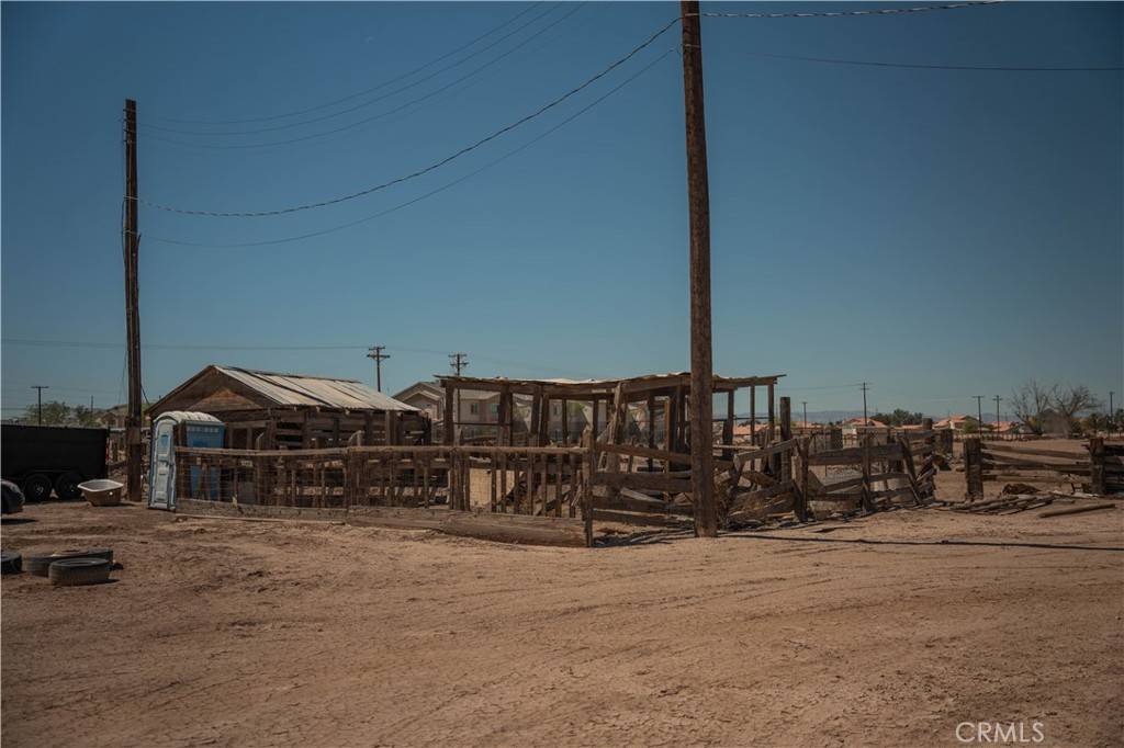 Imperial, CA 92251,450 W Wall RD