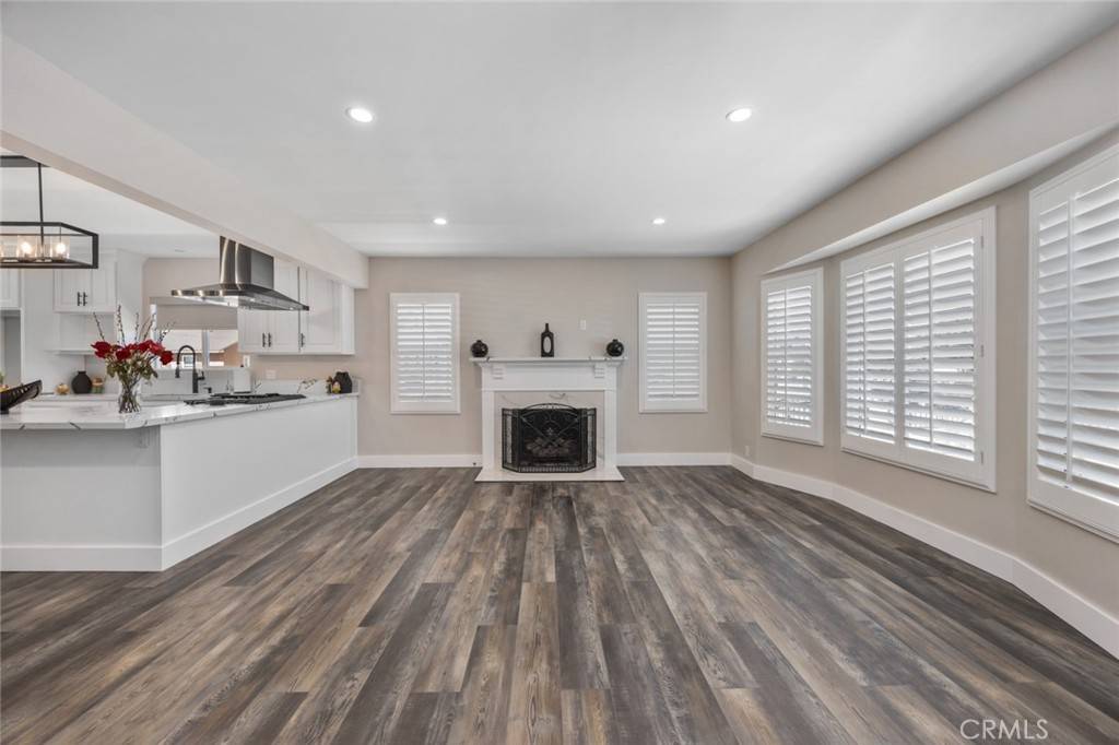 Lynwood, CA 90262,3330 Josephine ST
