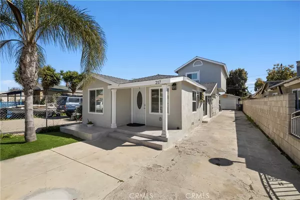 217 N Laurel ST, Santa Ana, CA 92703