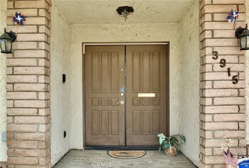 San Bernardino, CA 92404,3915 Valencia AVE