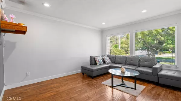 Corona, CA 92882,2314 Mcneil CIR
