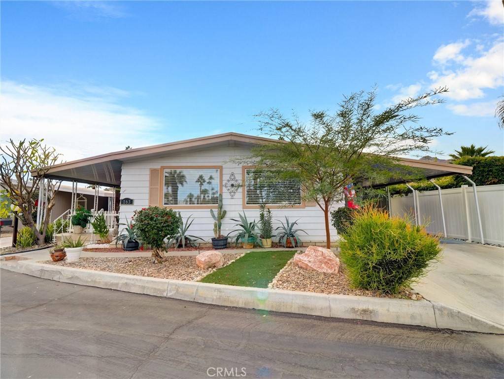 163 Yucca DR,  Palm Springs,  CA 92264