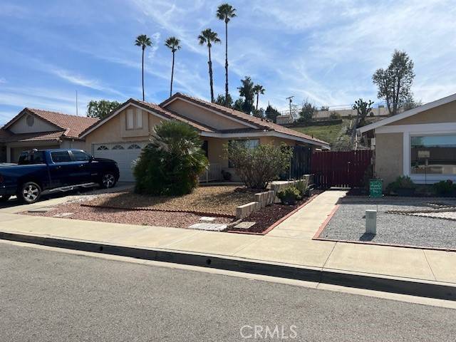 27275 El Puente ST, Menifee, CA 92586