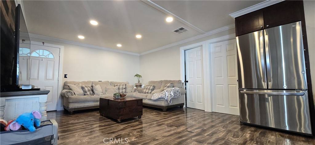 Anaheim, CA 92806,320 N Park Vista ST