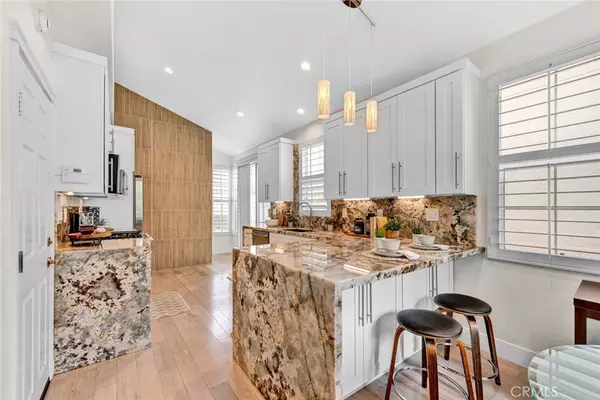 Tustin, CA 92782,13071 Arborwalk LN