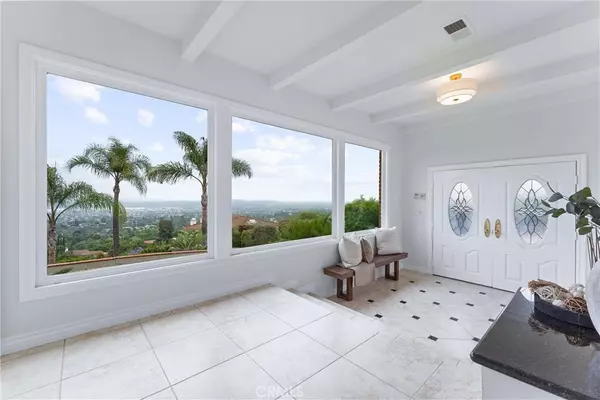 La Habra Heights, CA 90631,1929 Dorothea RD