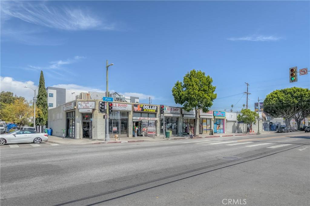 Los Angeles, CA 90006,2271 W Pico BLVD