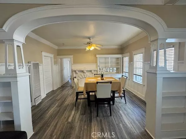 Los Angeles, CA 90037,840 W 53rd ST