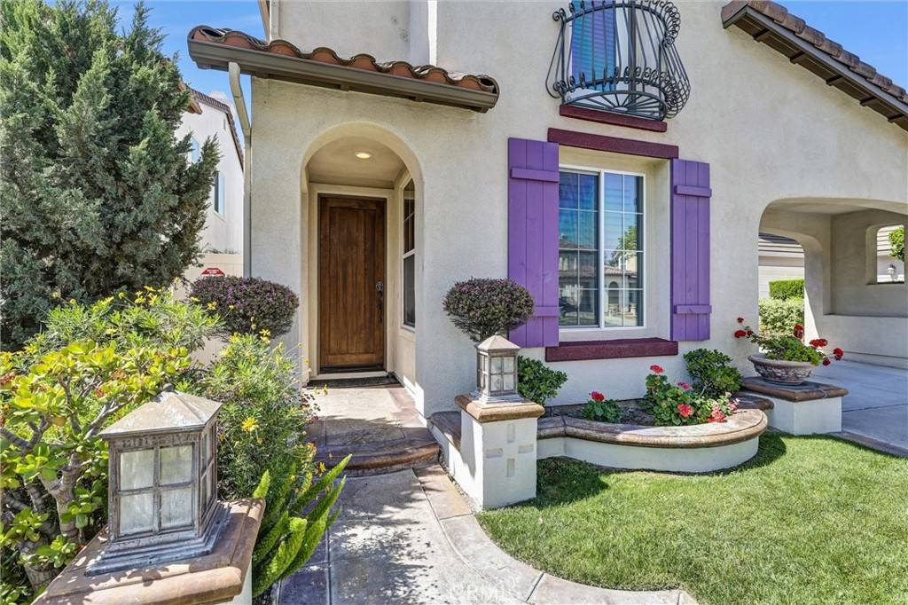 Fullerton, CA 92833,2072 McGarvey ST