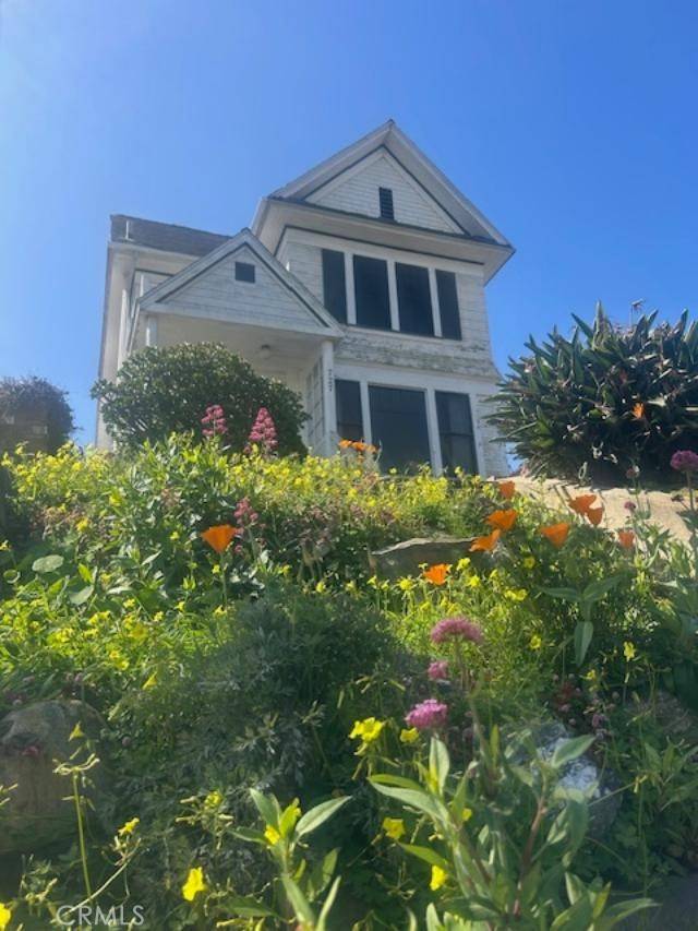 727 W 32nd ST, San Pedro, CA 90731