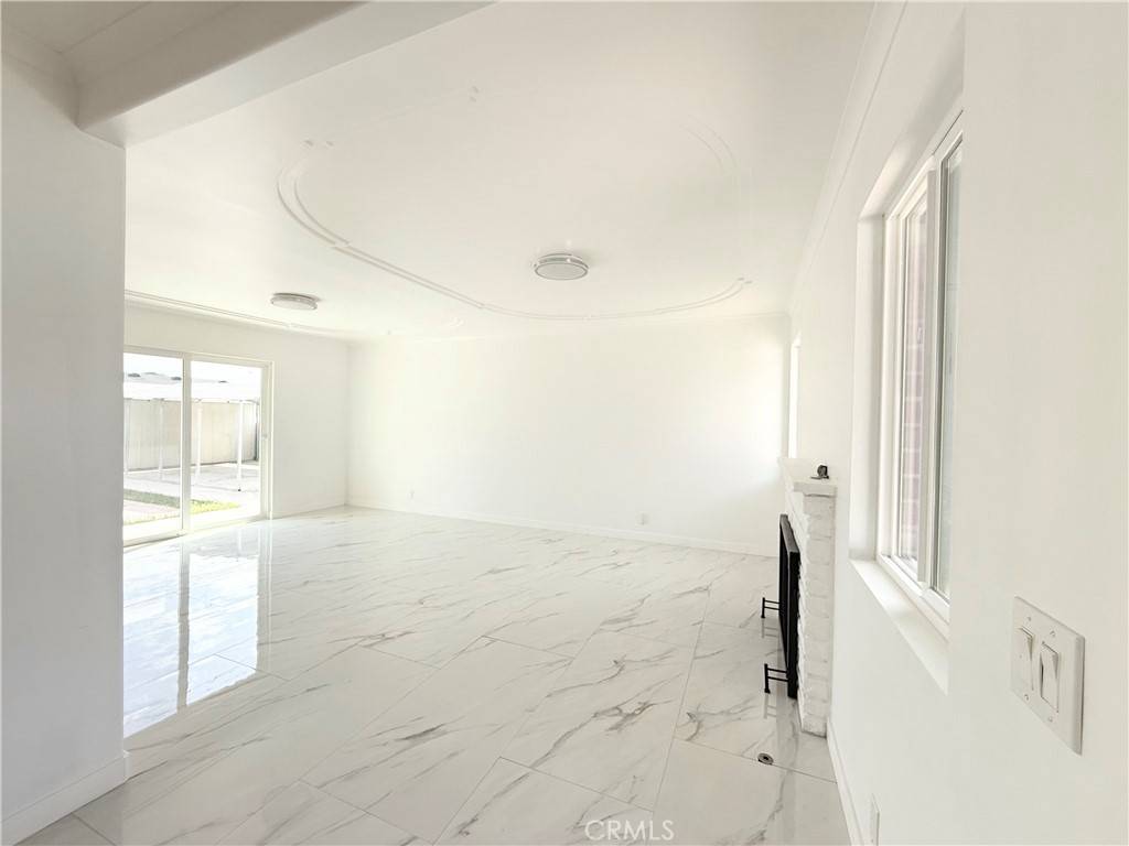 2028 W Folsom ST, Anaheim, CA 92804