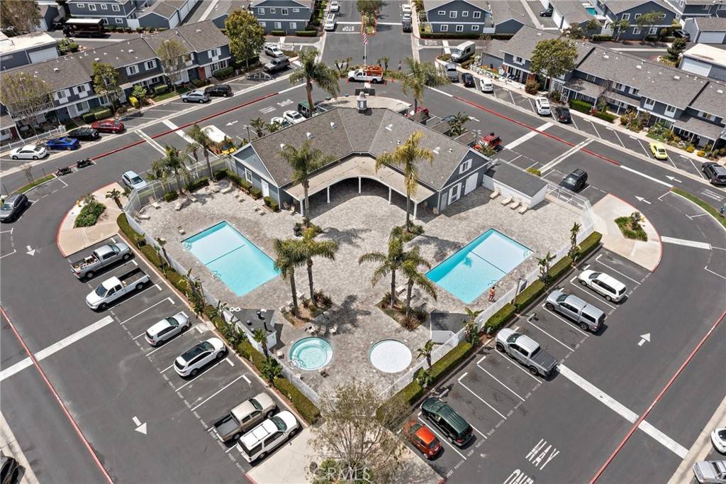 Costa Mesa, CA 92626,133 Morristown LN