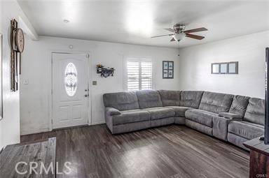 Fullerton, CA 92833,400 Jensen WAY
