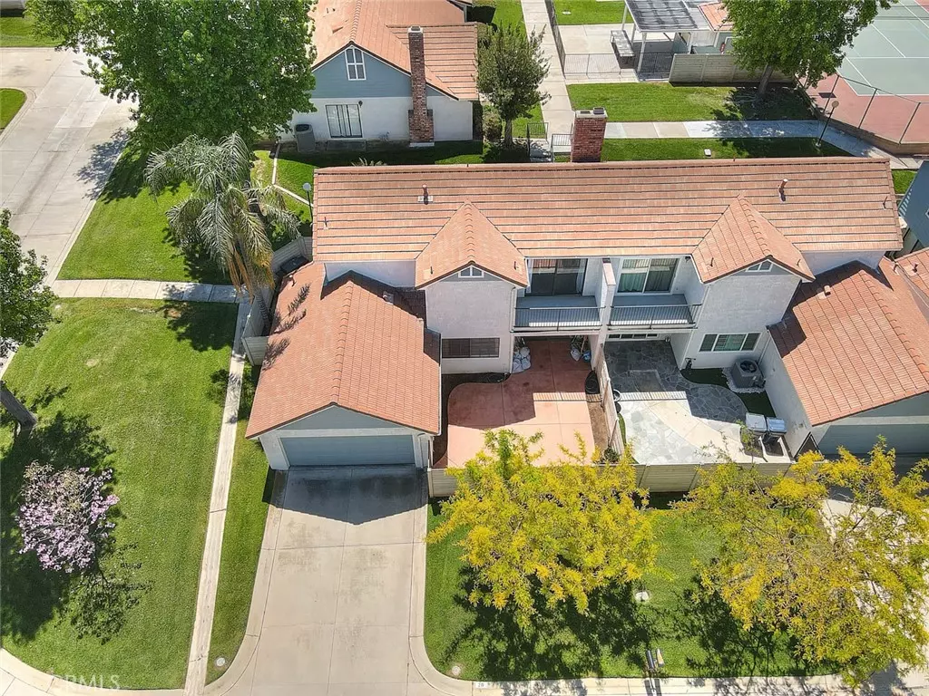 Redlands, CA 92374,28 Dearborn CIR