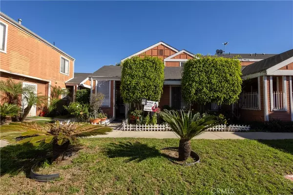 Santa Ana, CA 92703,1725 W 3rd ST #1